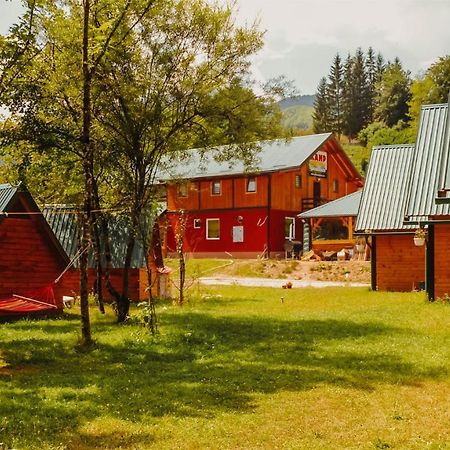 Camp Sutjeska Hotell Tjentiste Eksteriør bilde