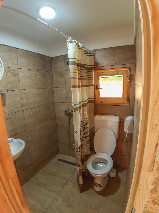 Camp Sutjeska Hotell Tjentiste Eksteriør bilde