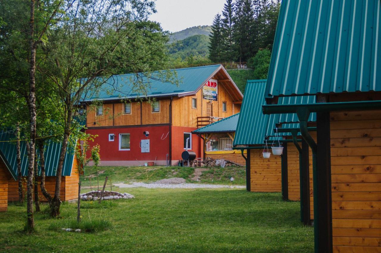 Camp Sutjeska Hotell Tjentiste Eksteriør bilde